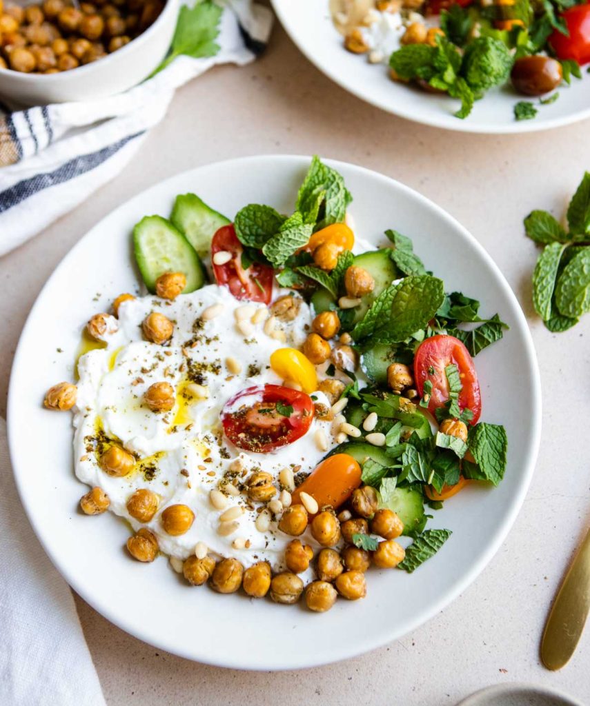 2 Greek yogurt bowls