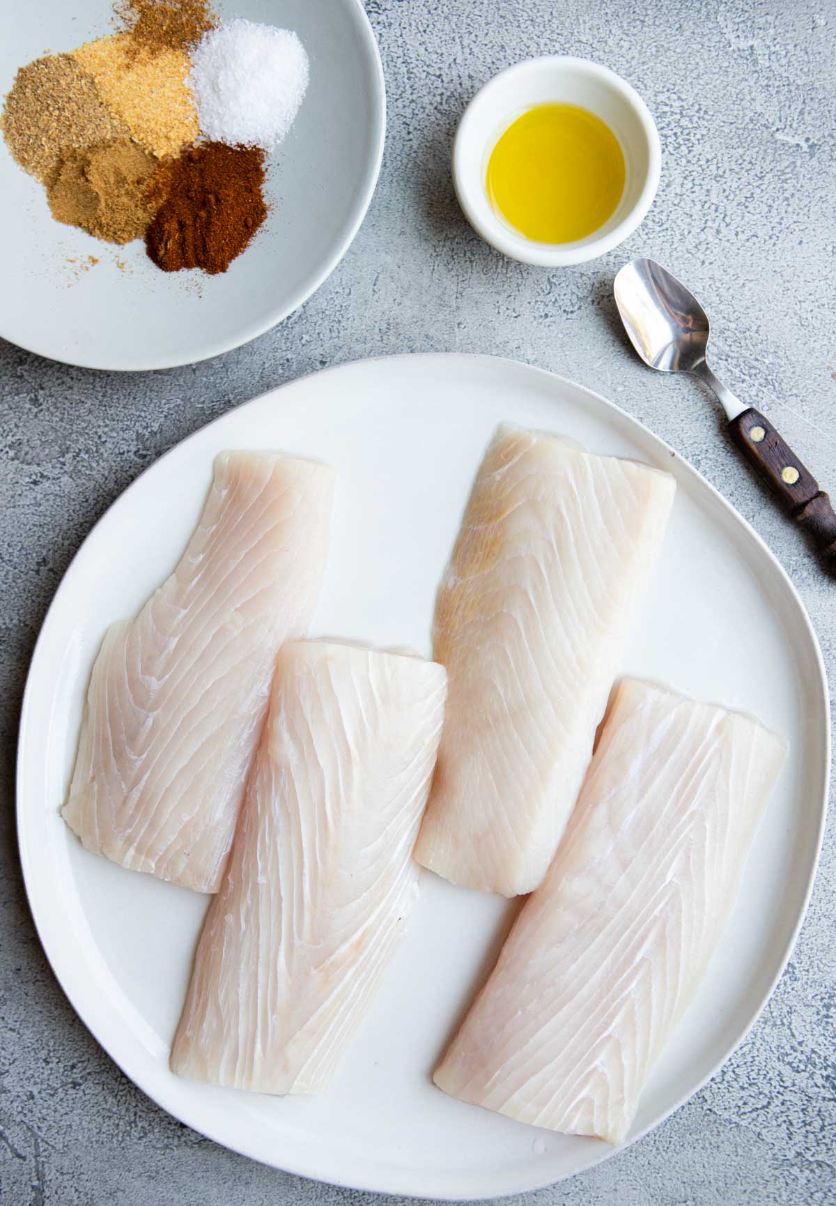 raw mahi mahi fillets, olive oil and dry rub seasoning mix